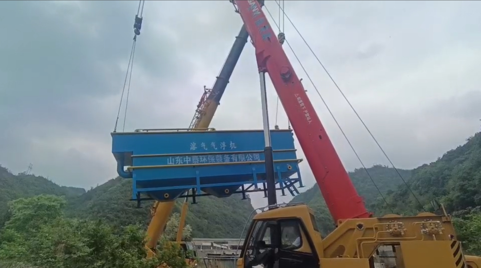 氣浮機，高效氣浮機，溶氣氣浮機，氣浮機安裝現(xiàn)場